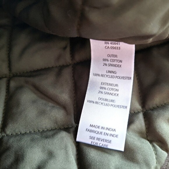 Old Ranch | NWT Women's Camo Denim Barnwell Vest - Size M - Picture 8 of 9